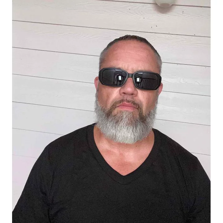 Men's Matte Plastic Rectangle Sunglasses with Smoke Lenses